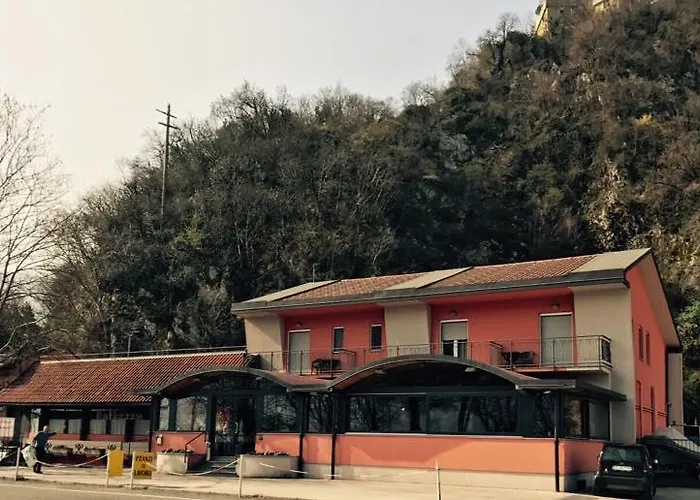 Al Vecchio Kalkerin * Pescate